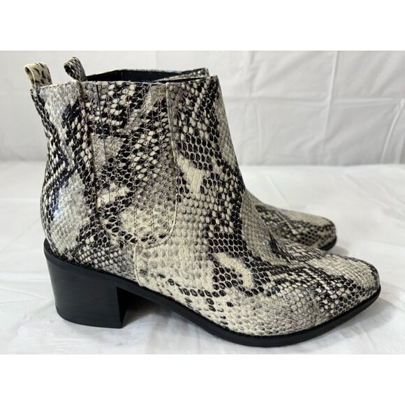 Blondo ELVINA Faux Snakeskin Waterproof Bootie Size 8.5 M - Picture 2 of 13